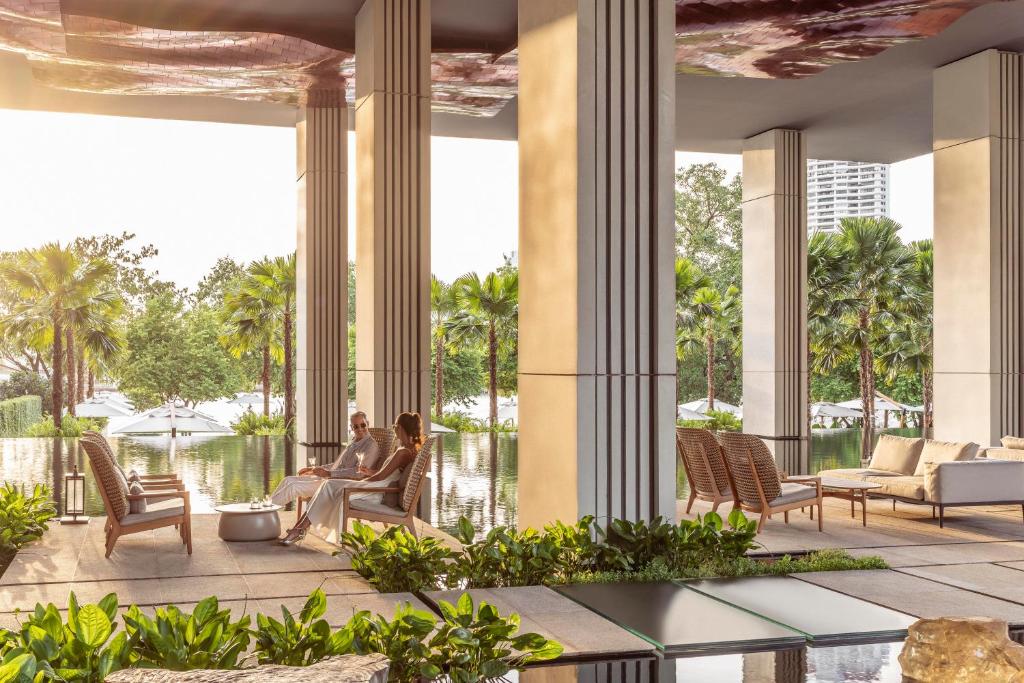 Four Seasons Hotel Bangkok at Chao Phraya River - Resim 9