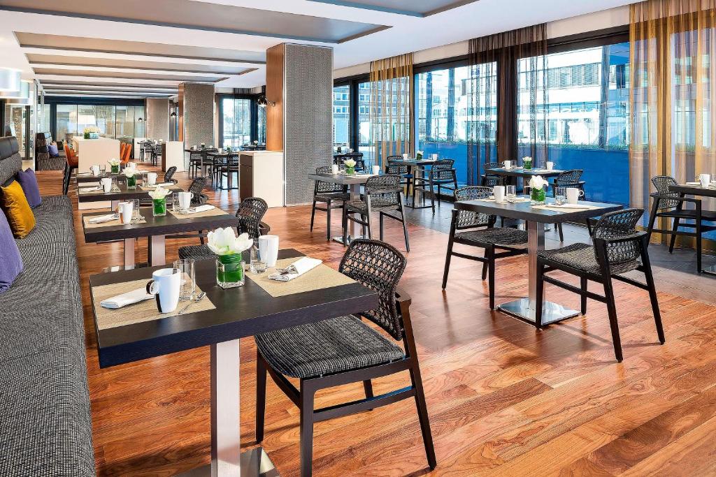 Restaurace v ubytování Sheraton Zürich Hotel