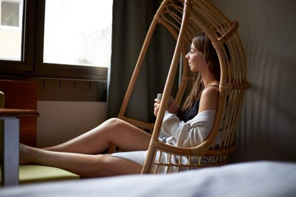 Cocoon Stachus - Resim 28