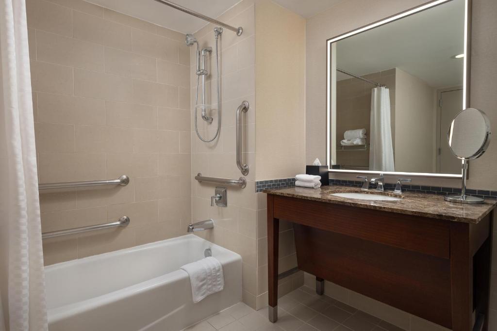 The Westin Reston Heights - Habitación De Invitados, 1 Rey