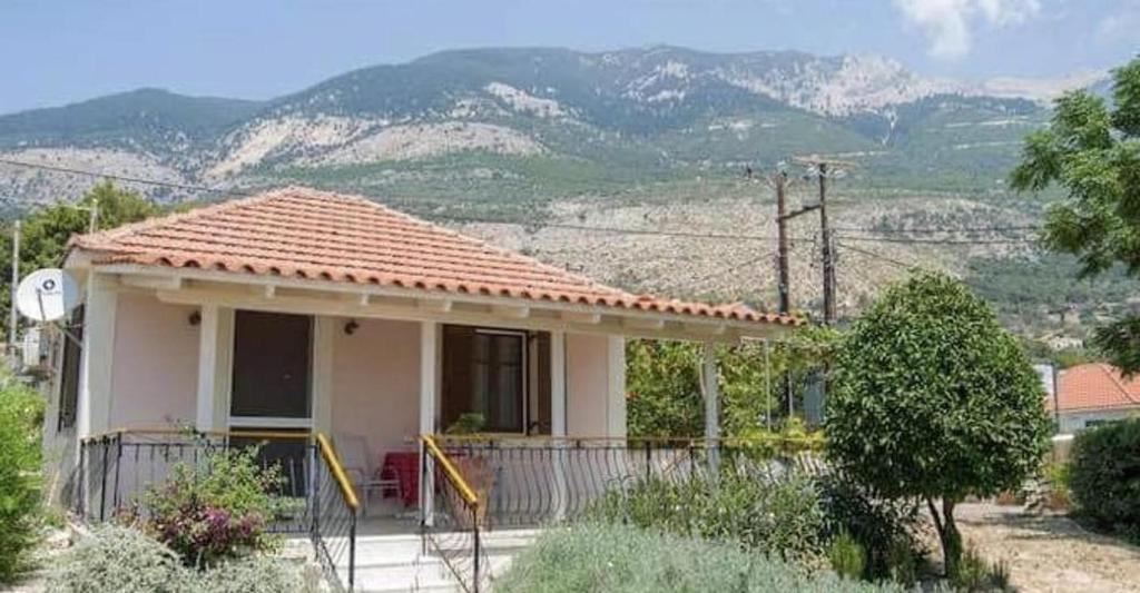 Villa Delphia One bedroom Traditional House, Lourdhata (updated prices