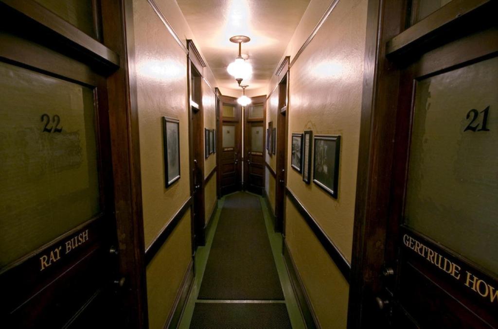 Fotografie z fotogalerie ubytování McMenamins Olympic Club v destinaci Centralia