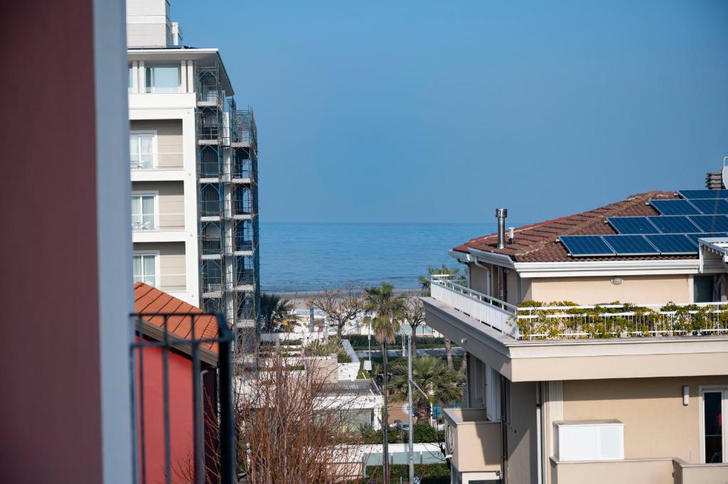 Nespecifikovaný výhled na moře nebo výhled na moře při pohledu z hotelu