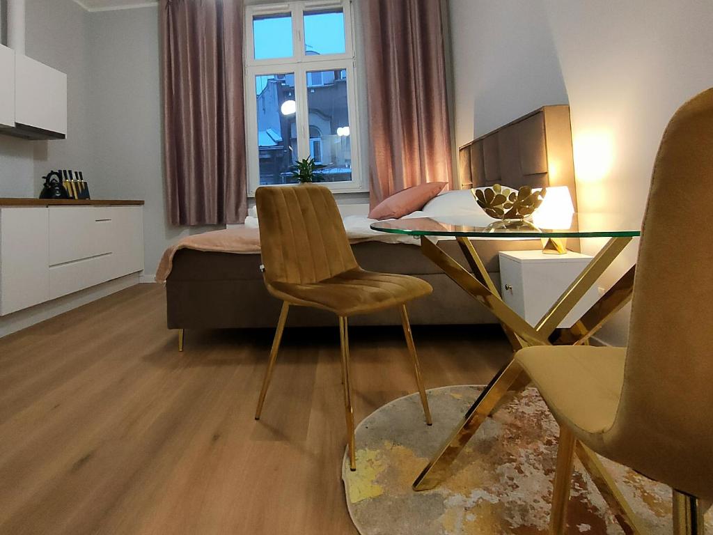 Hugo Star Apartments - 16