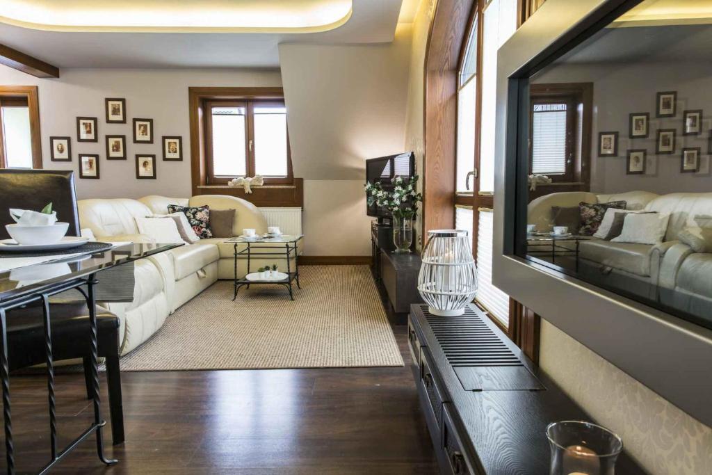 Posedenie v ubytovaní Apartament De Lux Cicha Woda