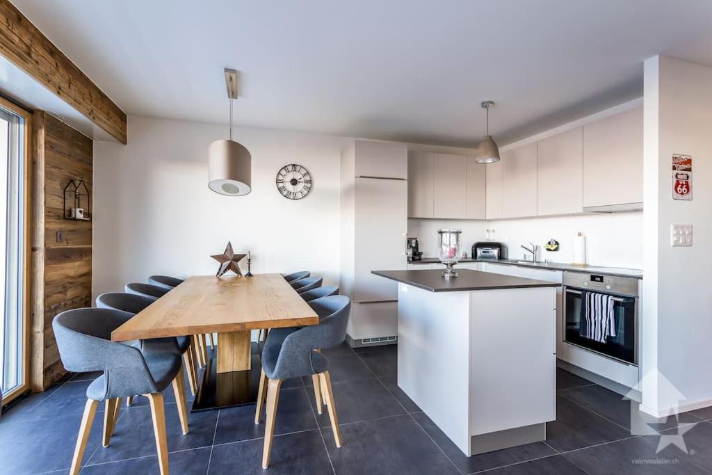 Kuchyň nebo kuchyňský kout v ubytování Appartement Rosalp, 200m des télécabines,