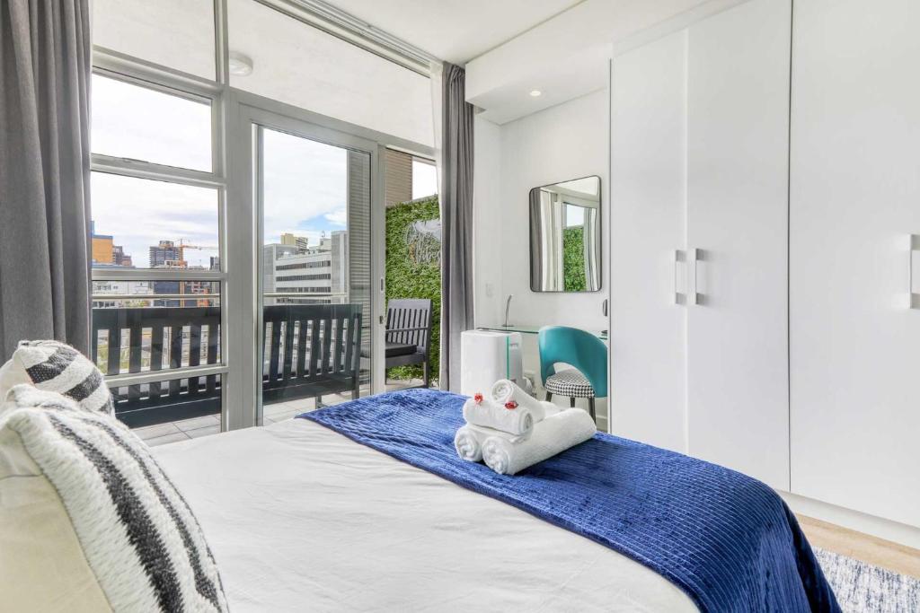 View of New 53-story luxury apartment tower in Jersey City opens soon. See rent ...