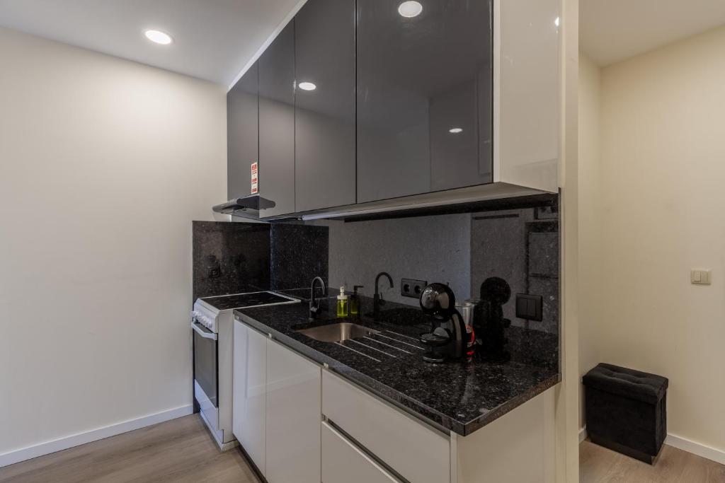 Feel at Home - Largo do Paço - 18