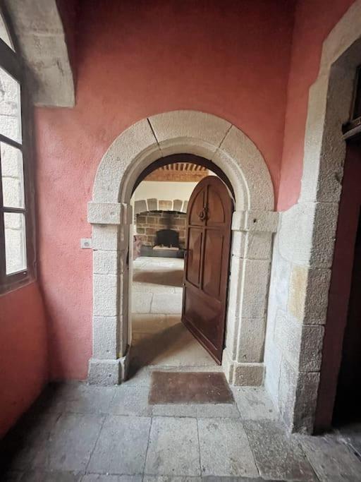 Fotografia z galérie ubytovania Logis du Chandelier v destinácii Le Puy en Velay