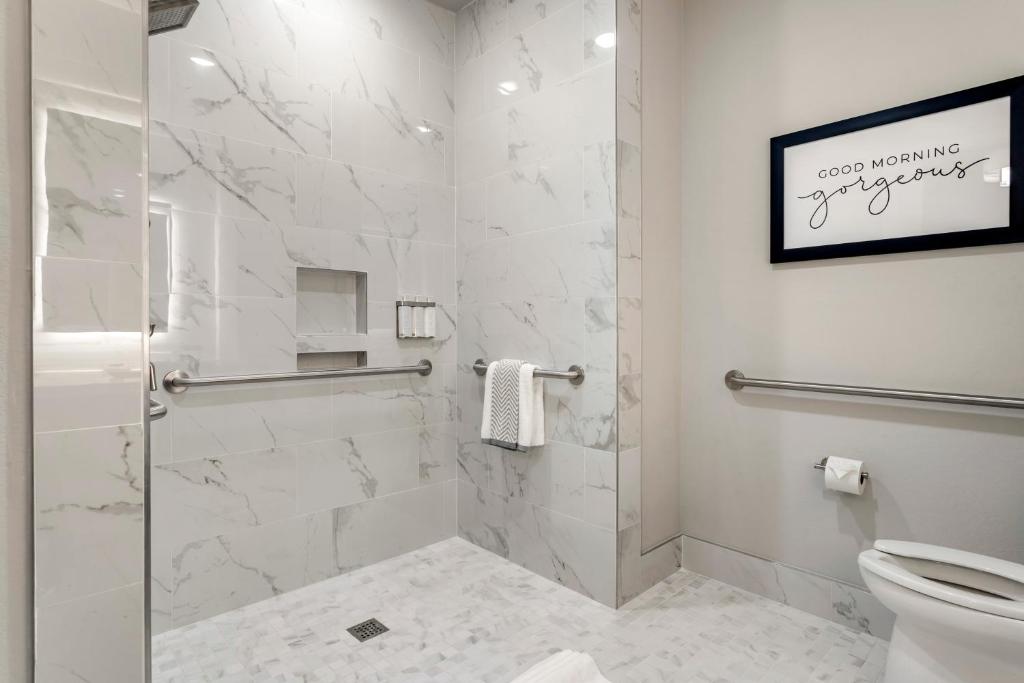 Cambria Hotel Austin Uptown near the Domain photo 2