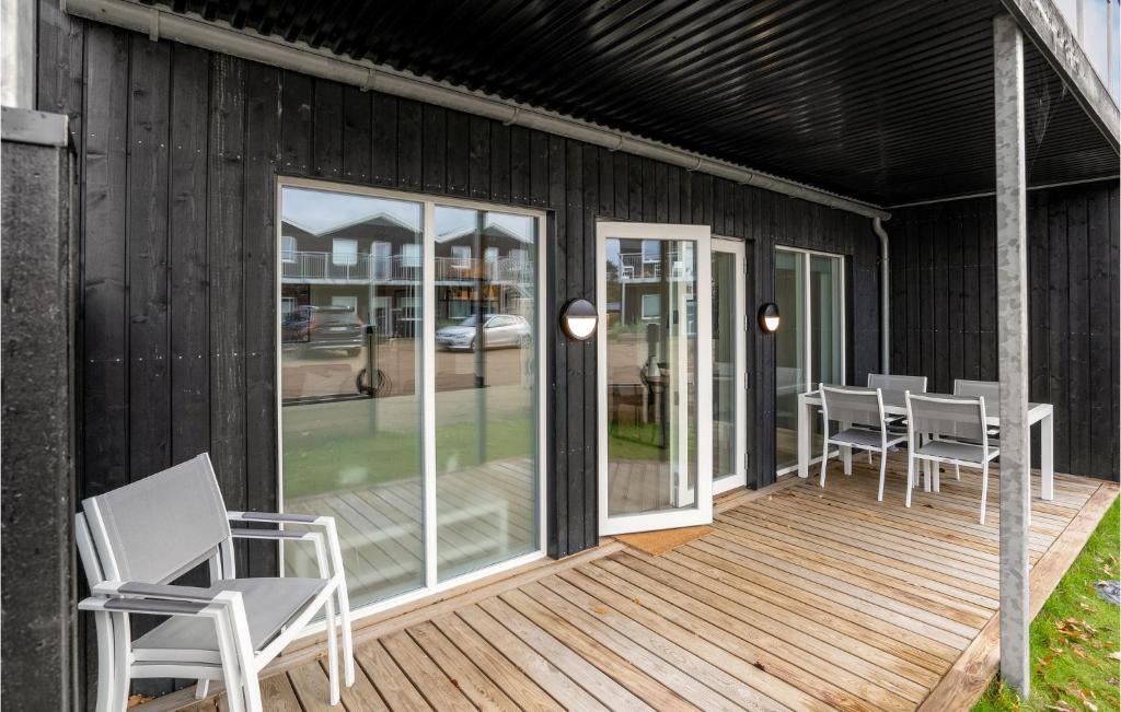 Balkón nebo terasa v ubytování 3 Bedroom Lovely Apartment In Slagelse