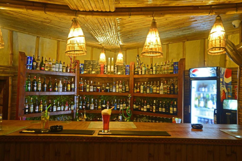 Lounge nebo bar v ubytování Green Park Chitwan