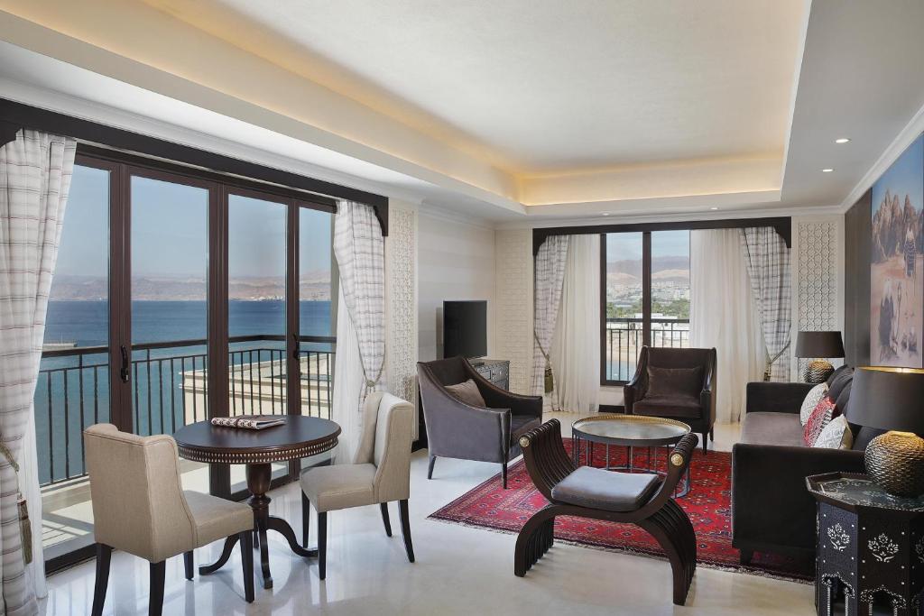 Posezení v ubytování Al Manara, a Luxury Collection Hotel, Aqaba