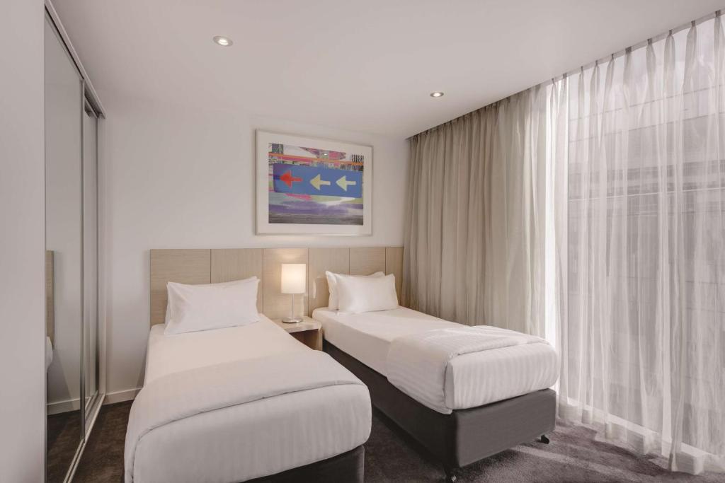 Travelodge Hotel Melbourne Docklands - Resim 17