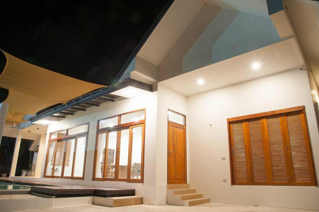 Fotografie z fotogalerie ubytování Chao Sam Ran Pool Villa Phetchaburi หาดเจ้าสำราญ เพชรบุรี ราคาสำหรับ 8 ท่าน v destinaci Haad Chao Samran