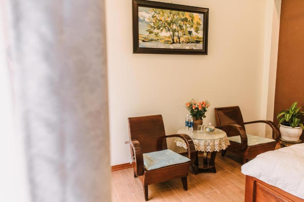 Khu vực ghế ngồi tại Chi Homestay #4