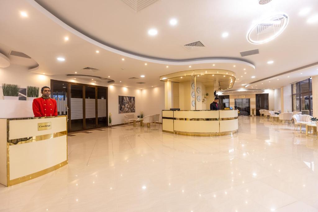 Vstupní hala nebo recepce v ubytování Hotel Sir Royal