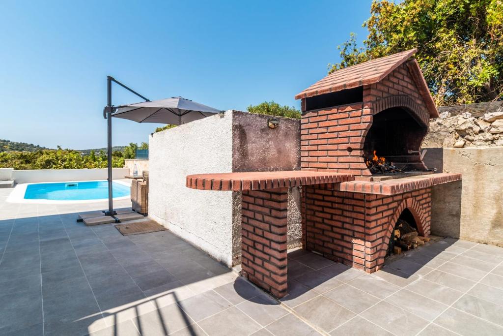 Bazén v ubytování Holiday Home Sevid nebo v jeho okolí