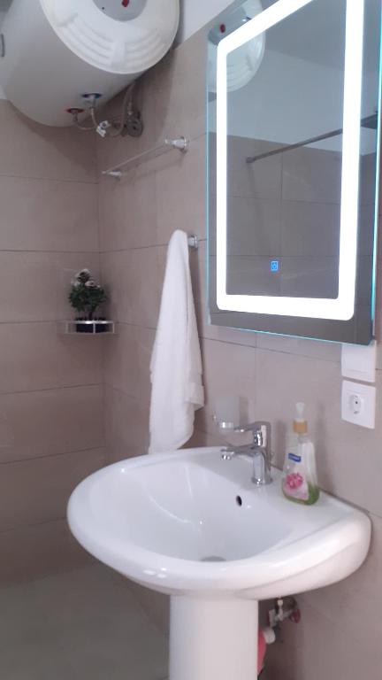 Cosy guest house - Image 8