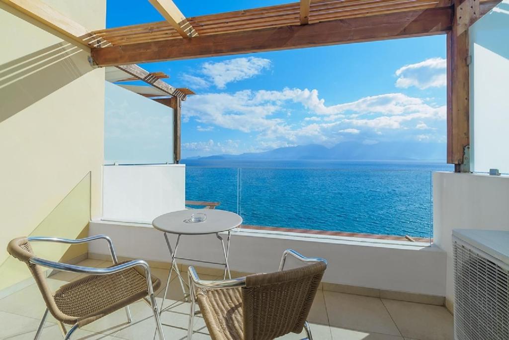 Miramare Resort & Spa - Frontale Luxe Kamer Met Uitzicht Op Zee