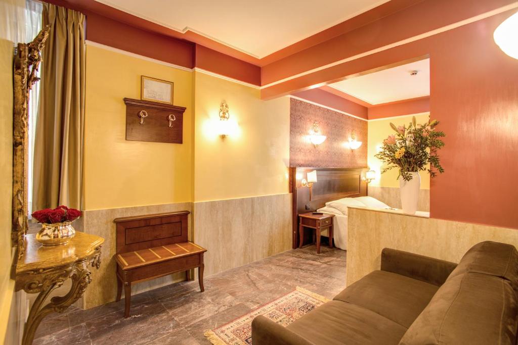 A seating area at Aurelius Art Gallery Hotel