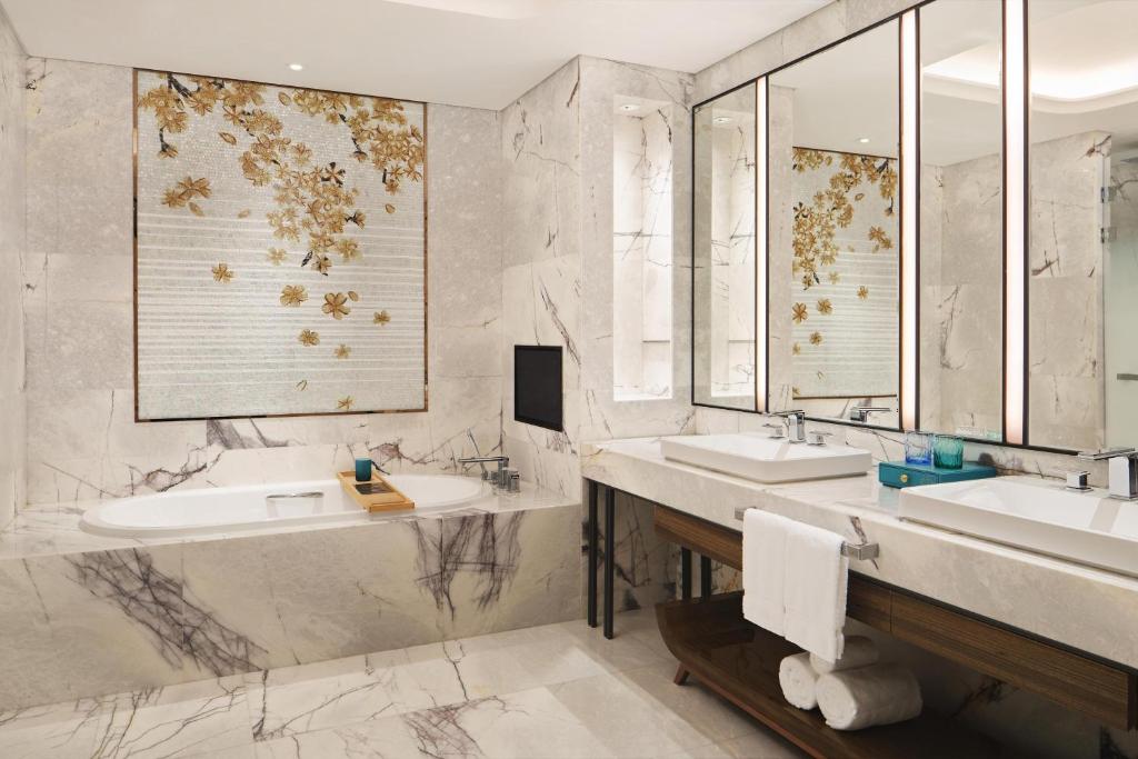 Na Lotus Hotel, a Luxury Collection Hotel, Nanning - Superior Suite With Deluxe Benefit
