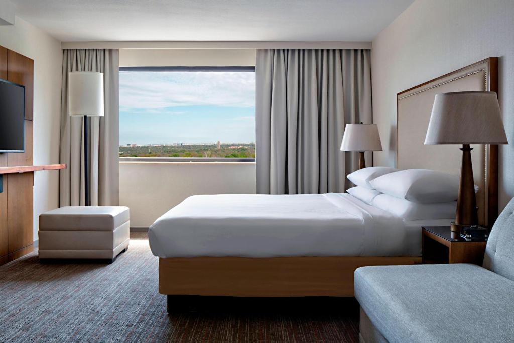 San Antonio Marriott Northwest - Housity