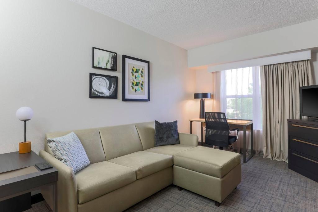 Residence Inn Boulder Longmont - One-Bedroom Queen Suite With Sofa Bed