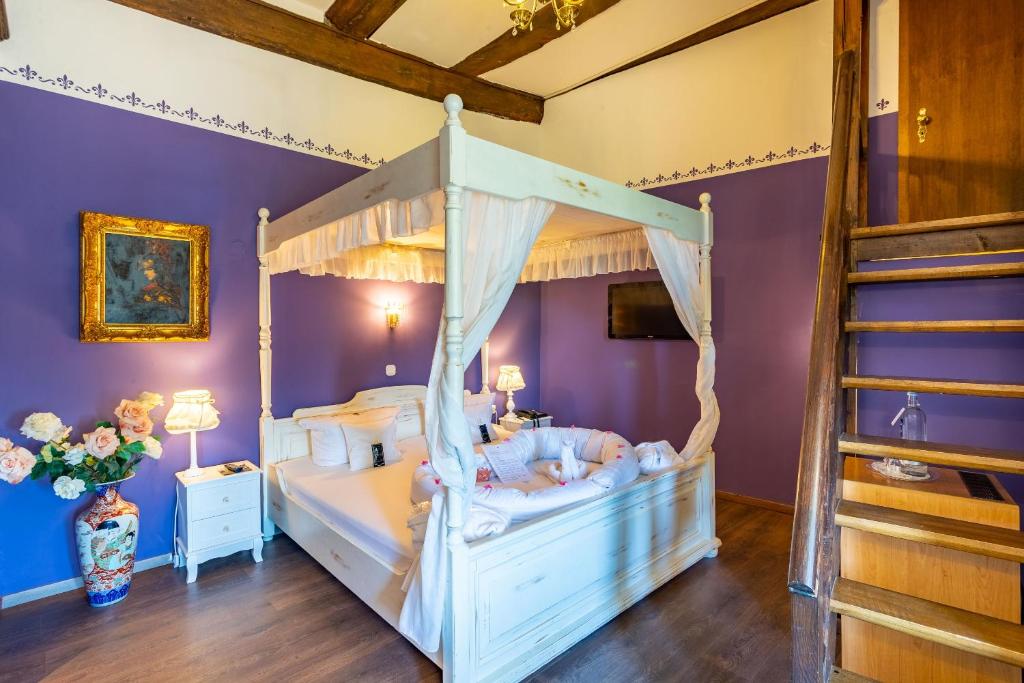 Hotel Burg Trendelburg - Comfort Double Room