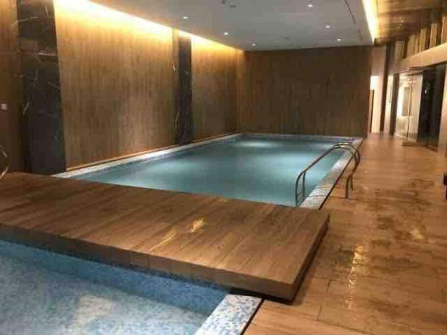 3 Beds in One Bedroom Suite, Джакарта обновленные цены 2023 года