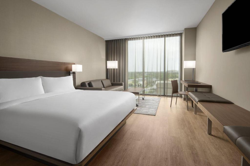 AC Hotel by Marriott Fort Lauderdale Sawgrass Mills Sunrise - Camera Angolo King Con Divano Letto