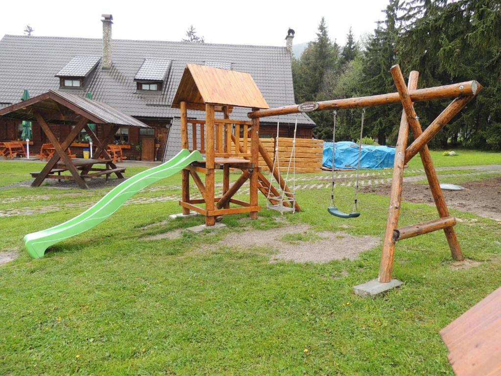 Detský kútik v ubytovaní UBYTOVANIE pod horami s REŠTAURÁCIOU " Salaš Žiar"