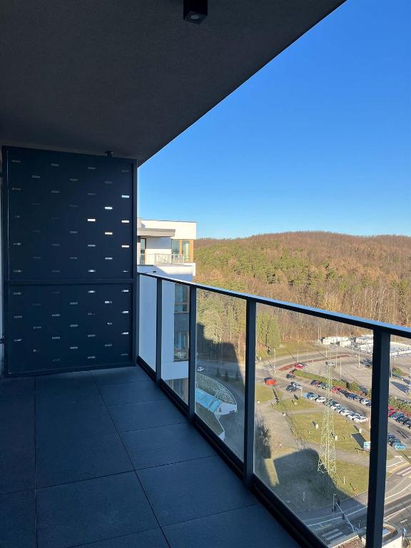 Balkón alebo terasa v ubytovaní Apartament z widokiem na panoramę Gdyni w Modern Tower ATAL