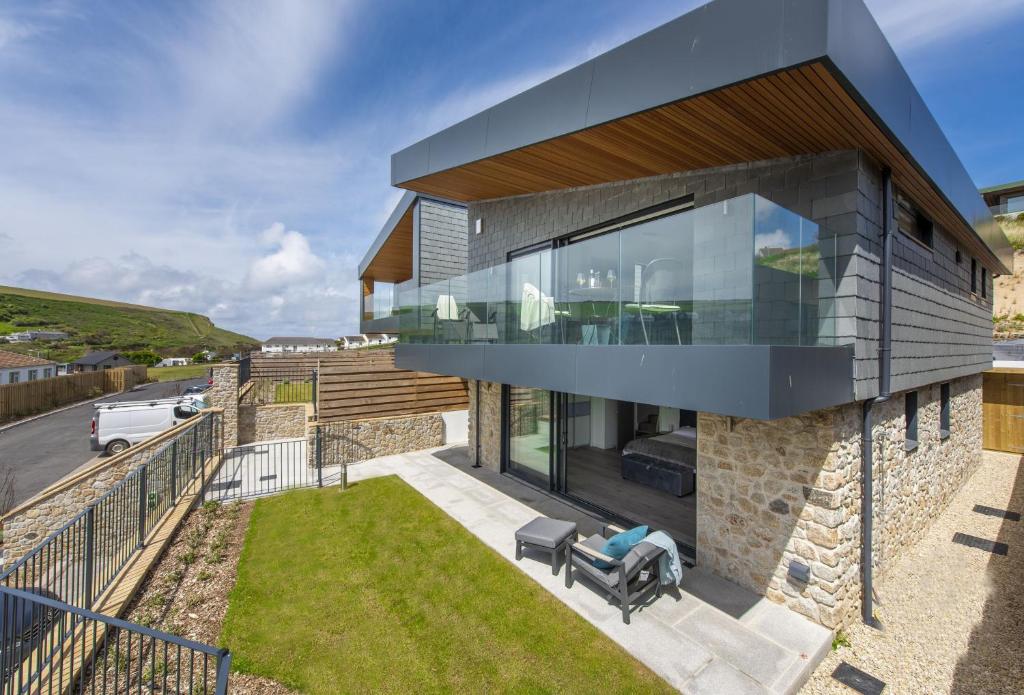 Casa con vistas a la calle en The Shore, en Mawgan Porth