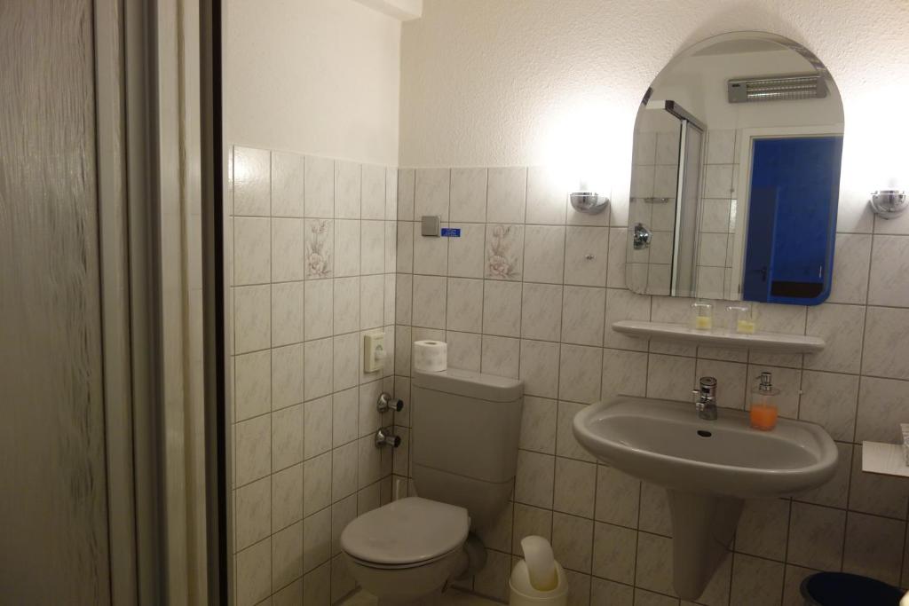 Koupelna v ubytování Hotel Lex