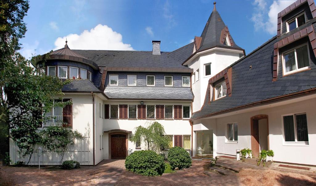 Fotografie z fotogalerie ubytování Hotel Villa Falkenberg v destinaci Düsseldorf