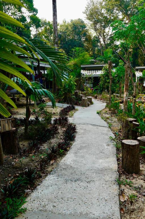 Zahrada ubytování Good Time Resort Koh Kood