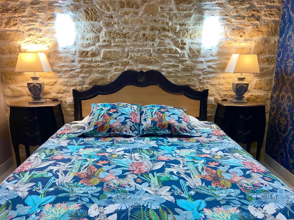 Ô Clair de Lune Chambres d'hôtes climatisées à Sarlat - parking privé -  piscine chauffée - espace bien-être Jacuzzi et massages, Sarlat-la-Canéda –  Tarifs 2024