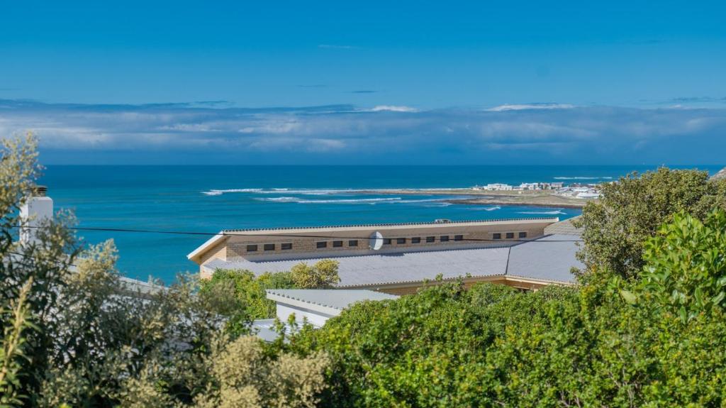 Ocean view 147, Struisbaai Updated 2024 Prices