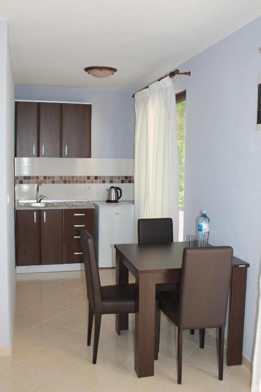 Kuchyň nebo kuchyňský kout v ubytování Villa Malina new