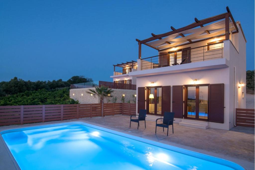 The swimming pool at or close to Stylish Villa Liatiko - Heated pool - Amazing views