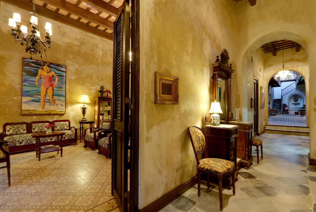 Posezení v ubytování Villa Herencia Hotel