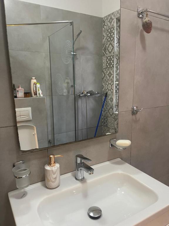 Amadeus apartament - Imazhi 6