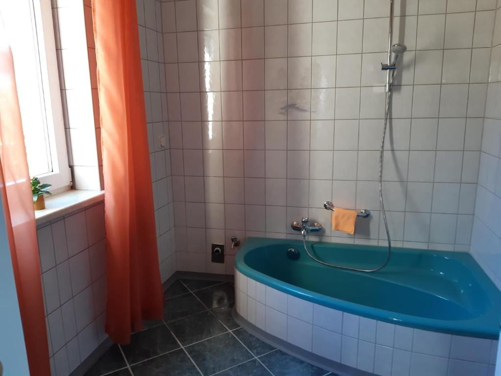 Koupelna v ubytování Thüringer Zimmer
