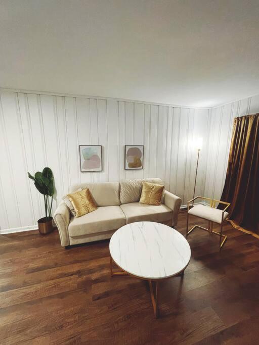 Room For Rent Atl