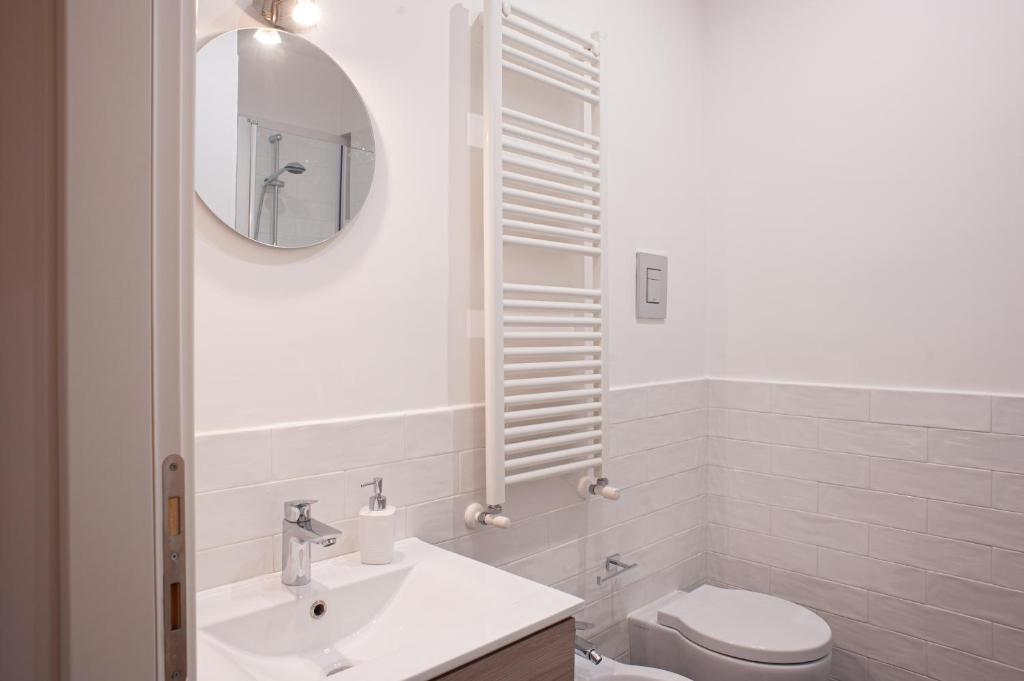 A bathroom at San Liborio bed and breakfast