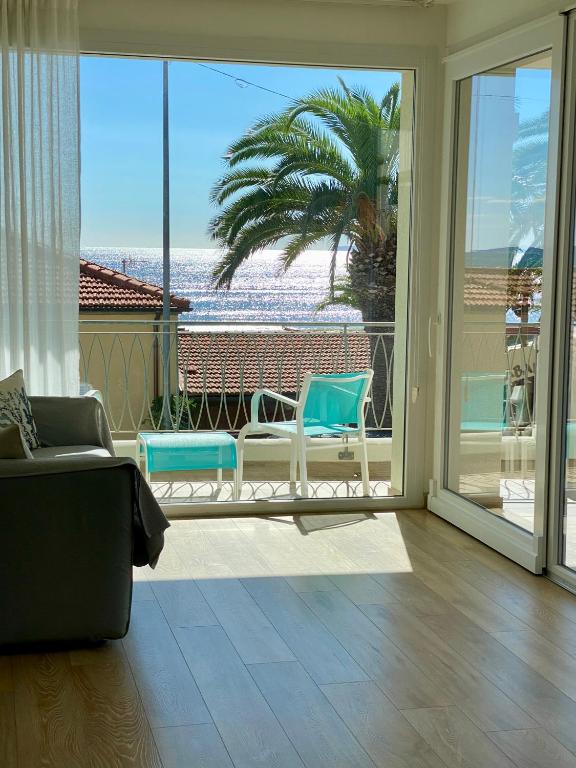 Via Firenze 11 - Apartamento Con Vistas Al Mar