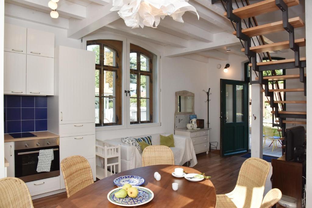 Posezení v ubytování Historischer Bahnhof