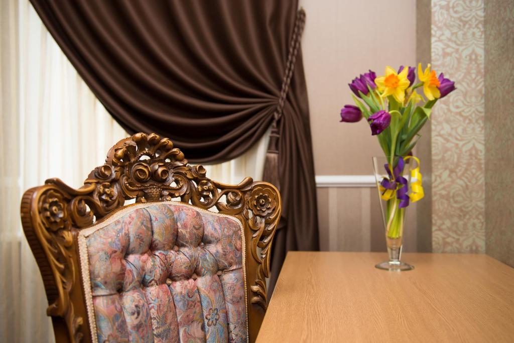 Posezení v ubytování Dvoryanskiy Hotel
