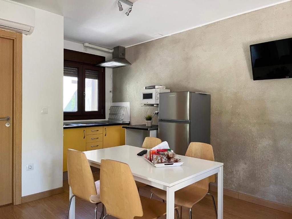 Kuchyň nebo kuchyňský kout v ubytování Veragua. Glamping y Apartamentos turísticos